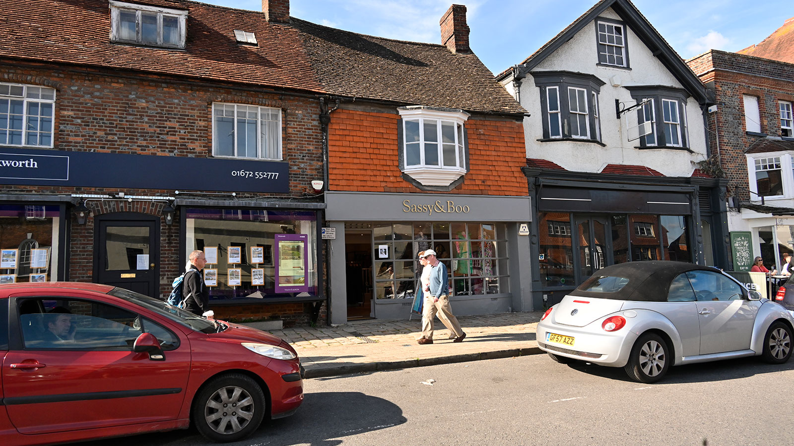 98 High Street<br>Marlborough<br>Wiltshire<br>SN8 1HD