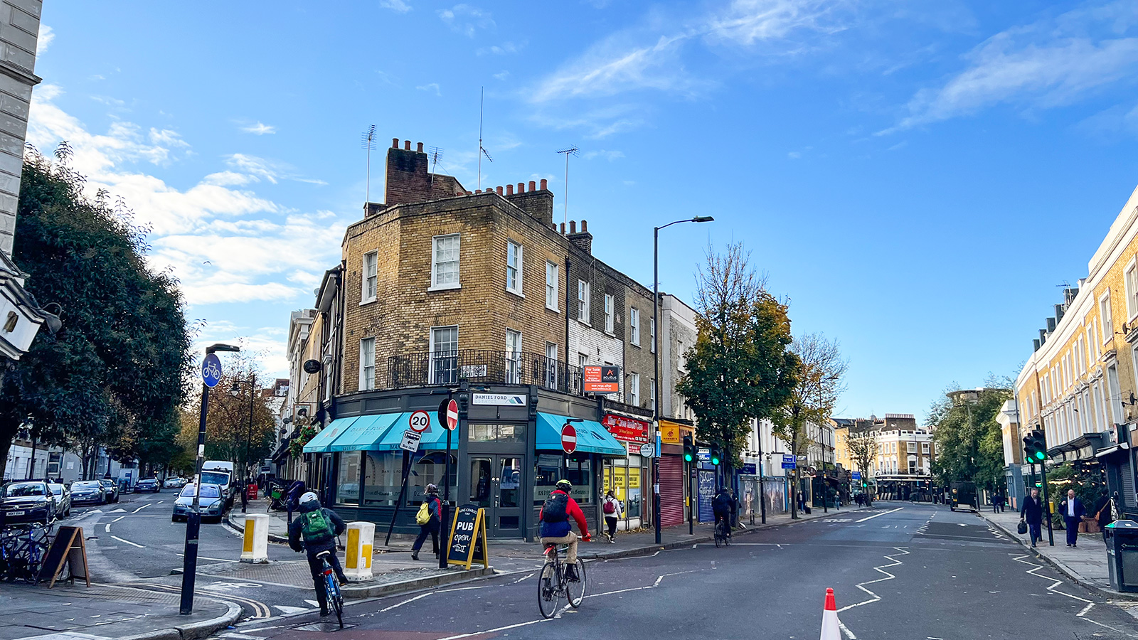 68 Caledonian Road<br>King's Cross<br>London<br>N1 9DP