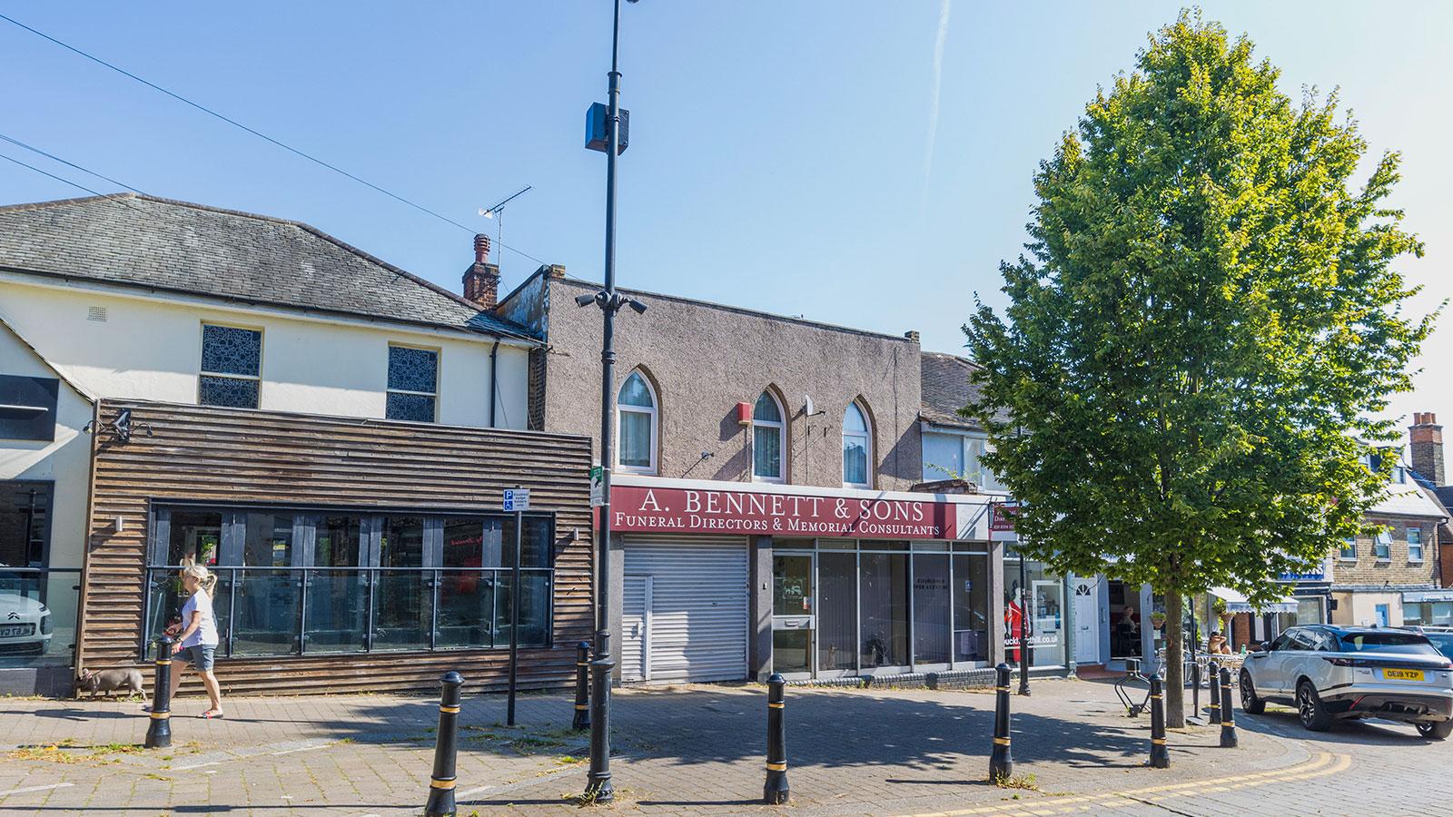 61 Queens Road<br>Buckhurst Hill<br>Essex<br>IG9 5BU