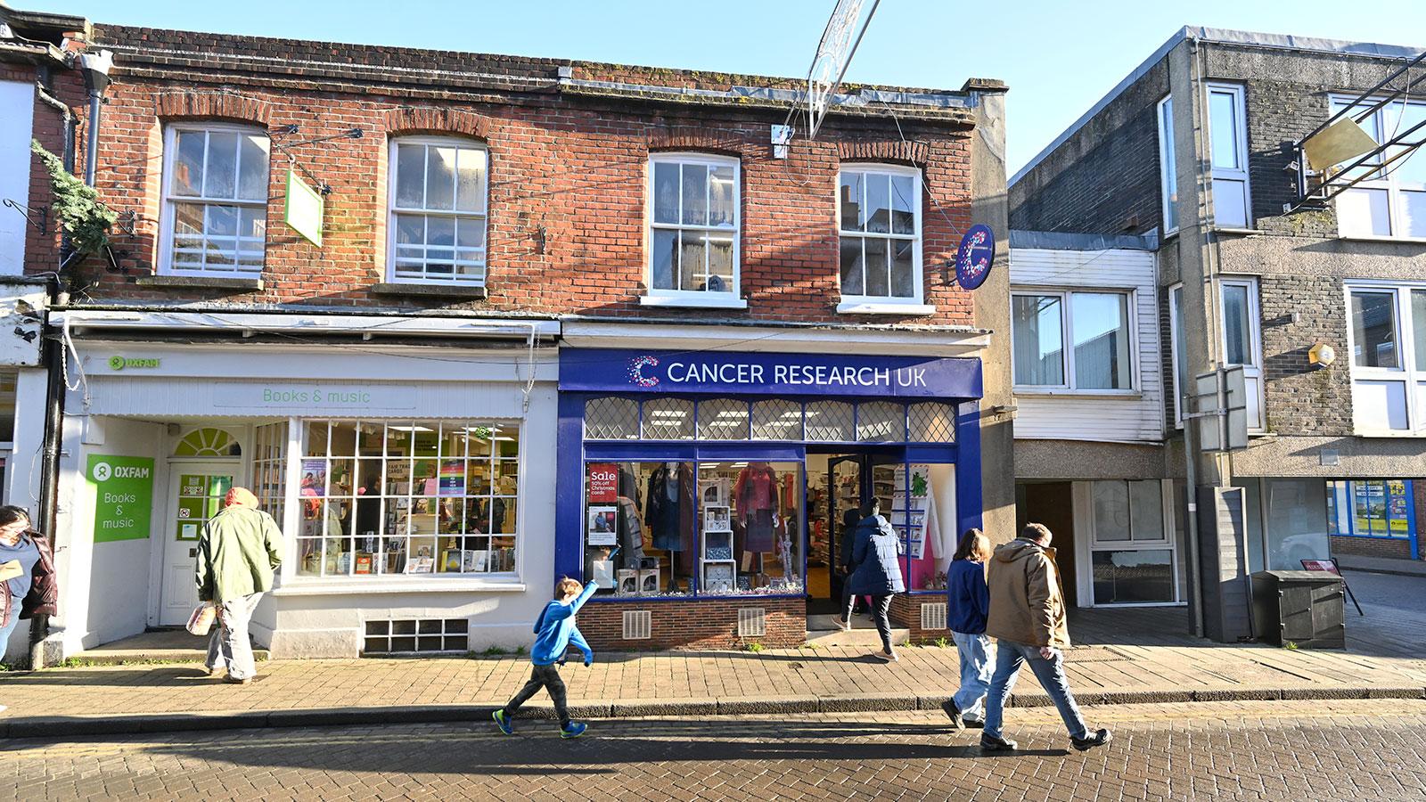 Cancer Research<br>75 Parchment Street<br>Winchester<br>SO23 8AT